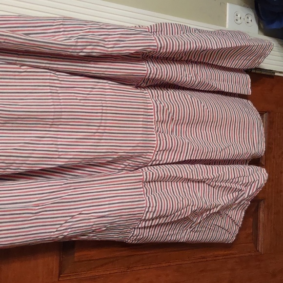Women's stripe dress w/lining in EUC - Picture 2 of 9
